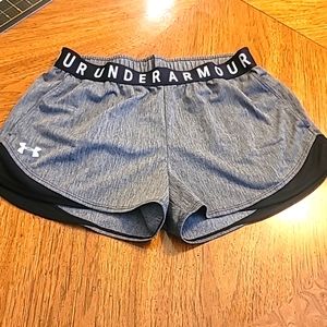 Under Armour Shorts size medium